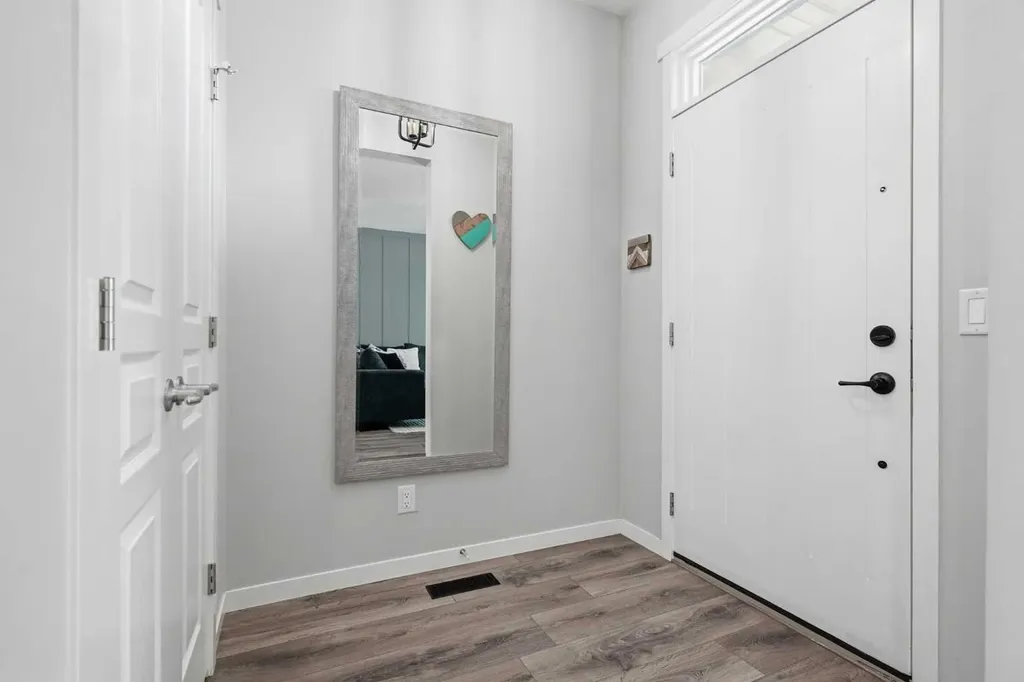72 Masters Manor SE Calgary AB T3M 2R4