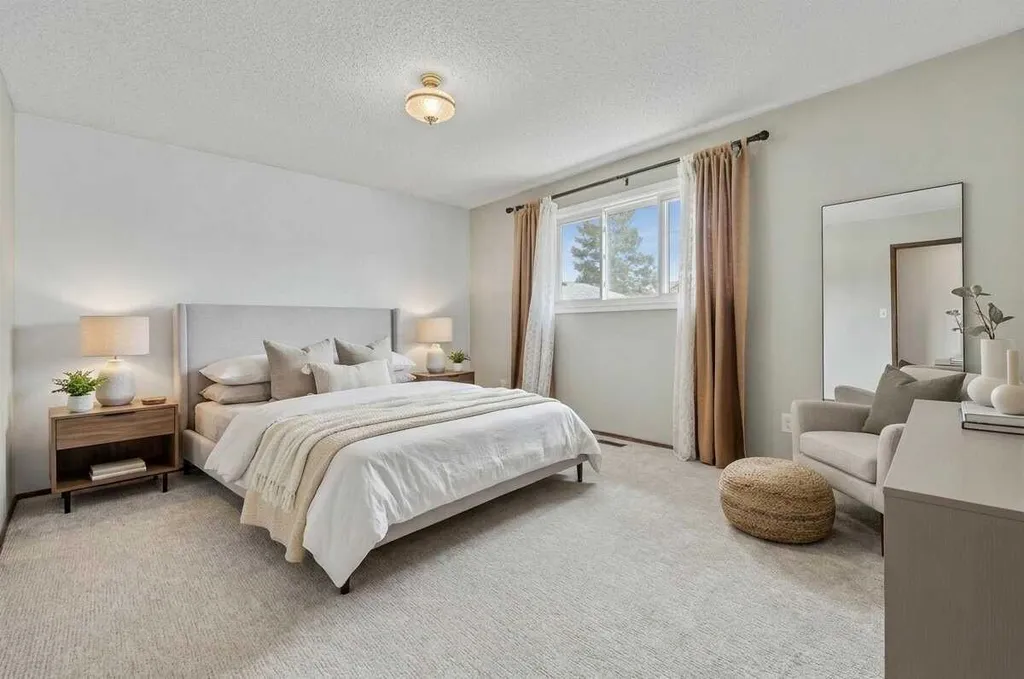 27 Beddington Road NE Calgary AB T3K 1N7