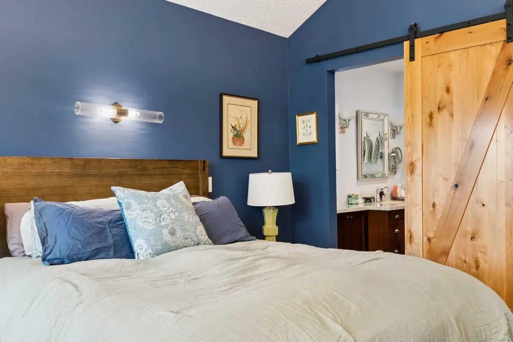 2235 27 Street SW Calgary AB T3E 2E9