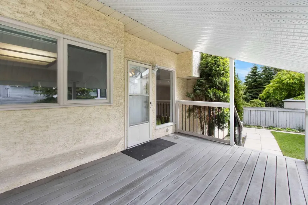 32 Del Rio Place NE Calgary AB T1Y 6N4