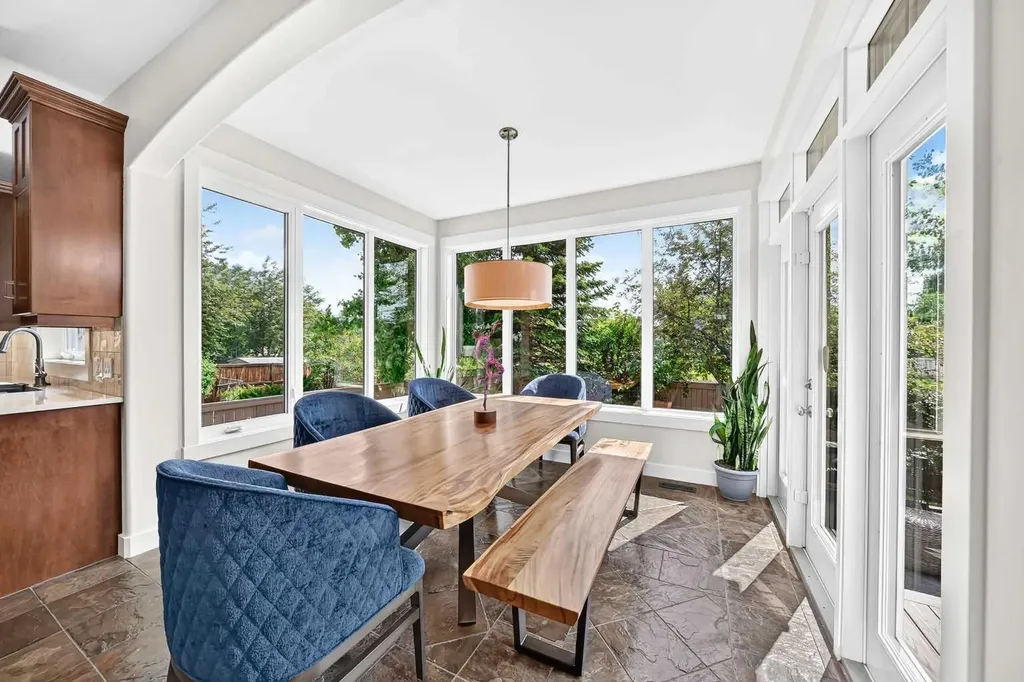 90 Evergreen Common SW Calgary AB T2Y 4N7