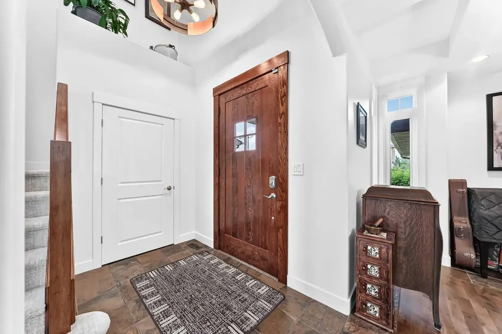 90 Evergreen Common SW Calgary AB T2Y 4N7