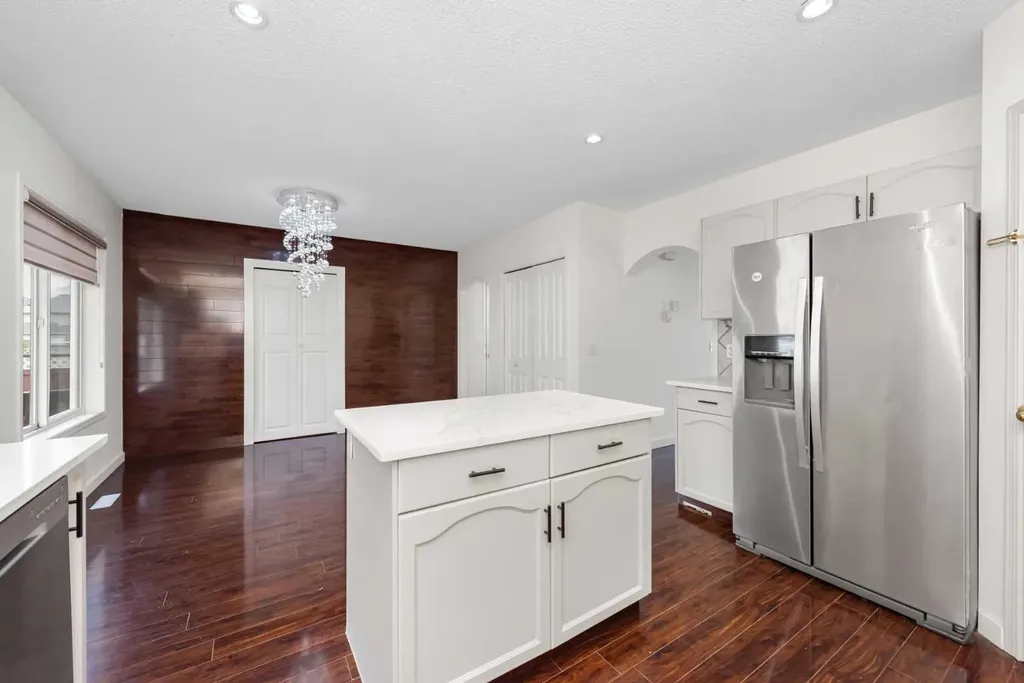 15 Martha's Haven Green NE Calgary AB T3J 3X6