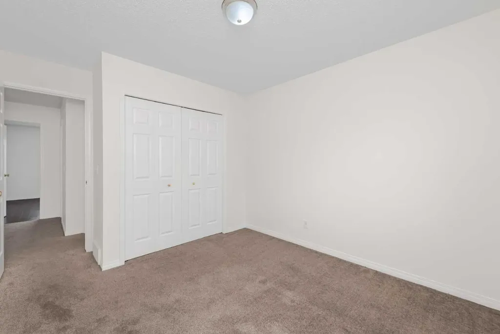15 Martha's Haven Green NE Calgary AB T3J 3X6