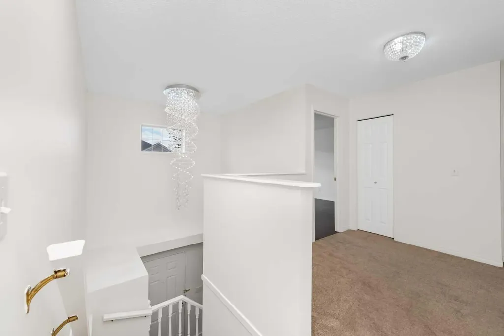 15 Martha's Haven Green NE Calgary AB T3J 3X6