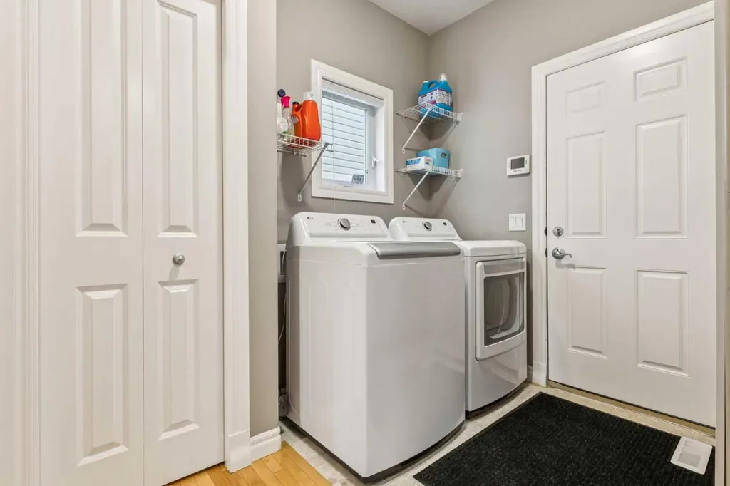 58 Cougar Plateau Way SW Calgary AB T3H 5S5