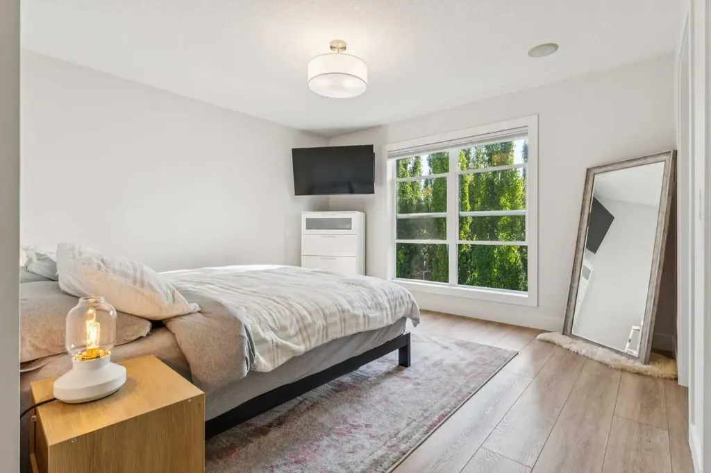 58 Cougar Plateau Way SW Calgary AB T3H 5S5