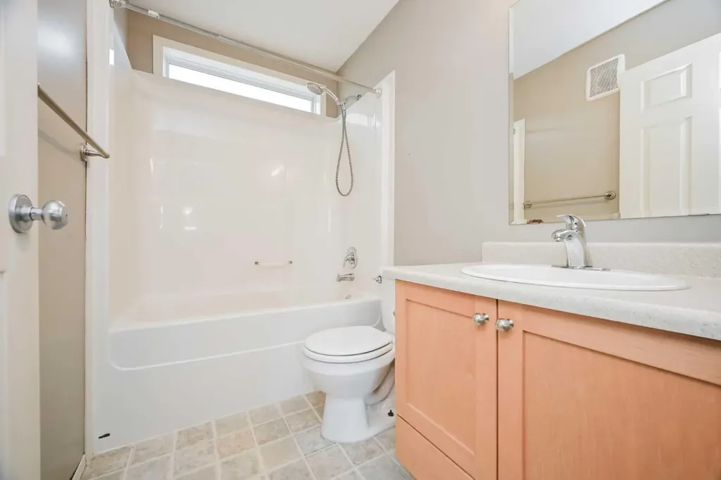 8717 62 Avenue Grande Prairie AB T8W 2X2