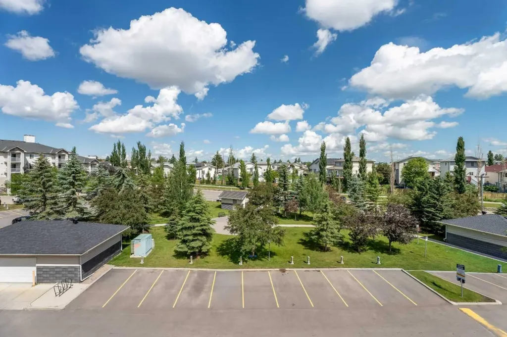 1620 70 Street SE Calgary AB T2A 7Z2