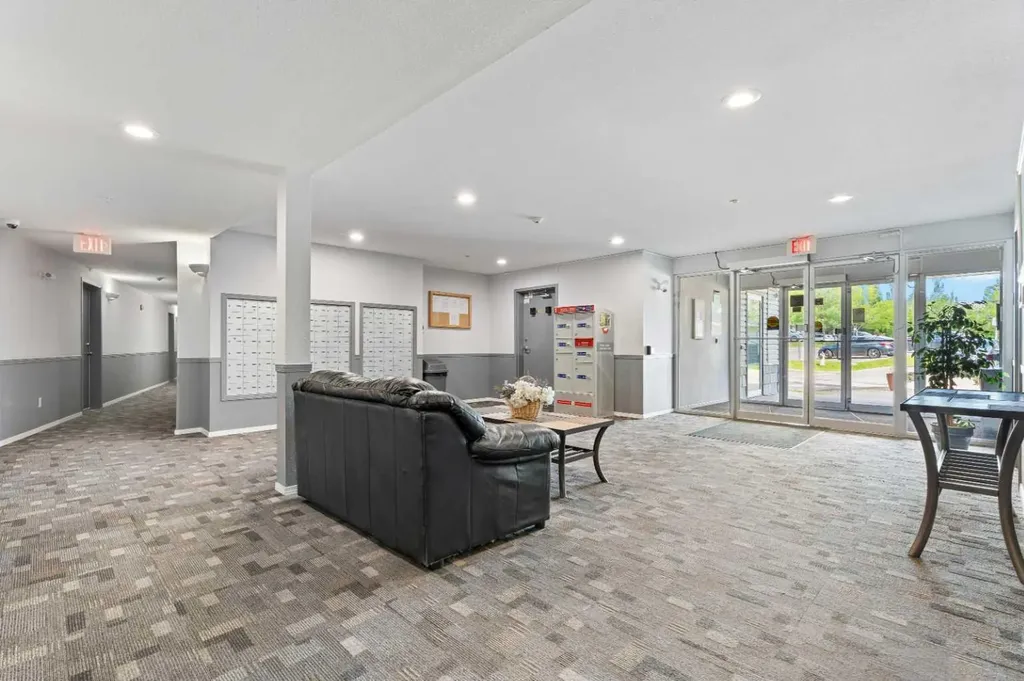 1620 70 Street SE Calgary AB T2A 7Z2