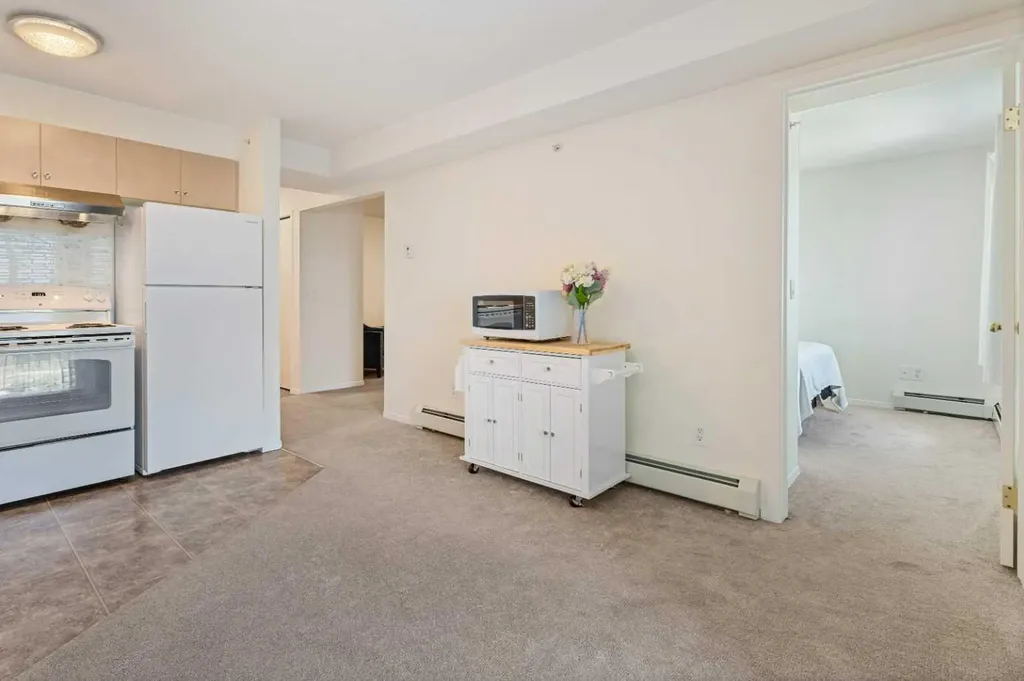 1620 70 Street SE Calgary AB T2A 7Z2