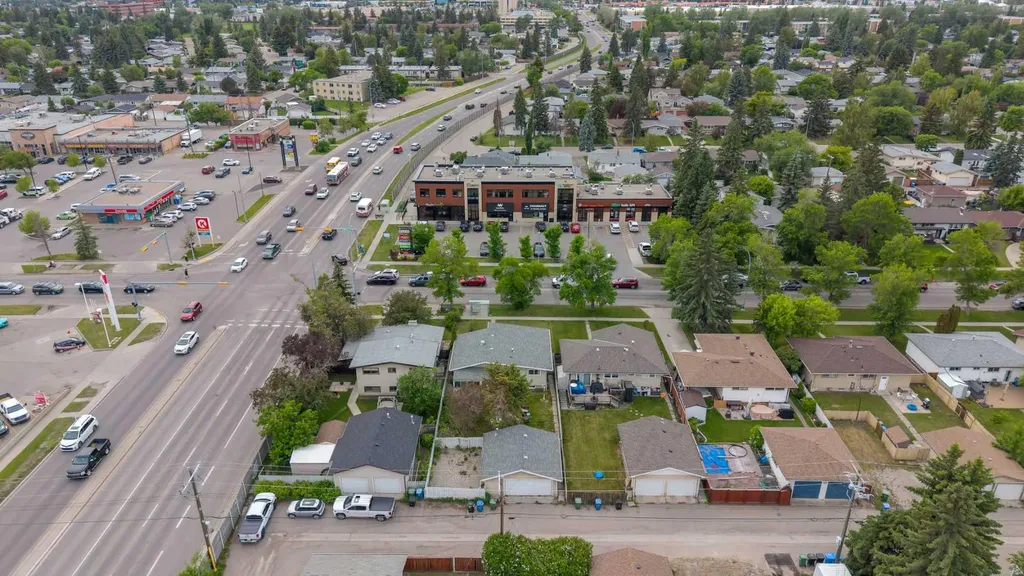 9828 Fairmount Drive SE Calgary AB T2J0S1