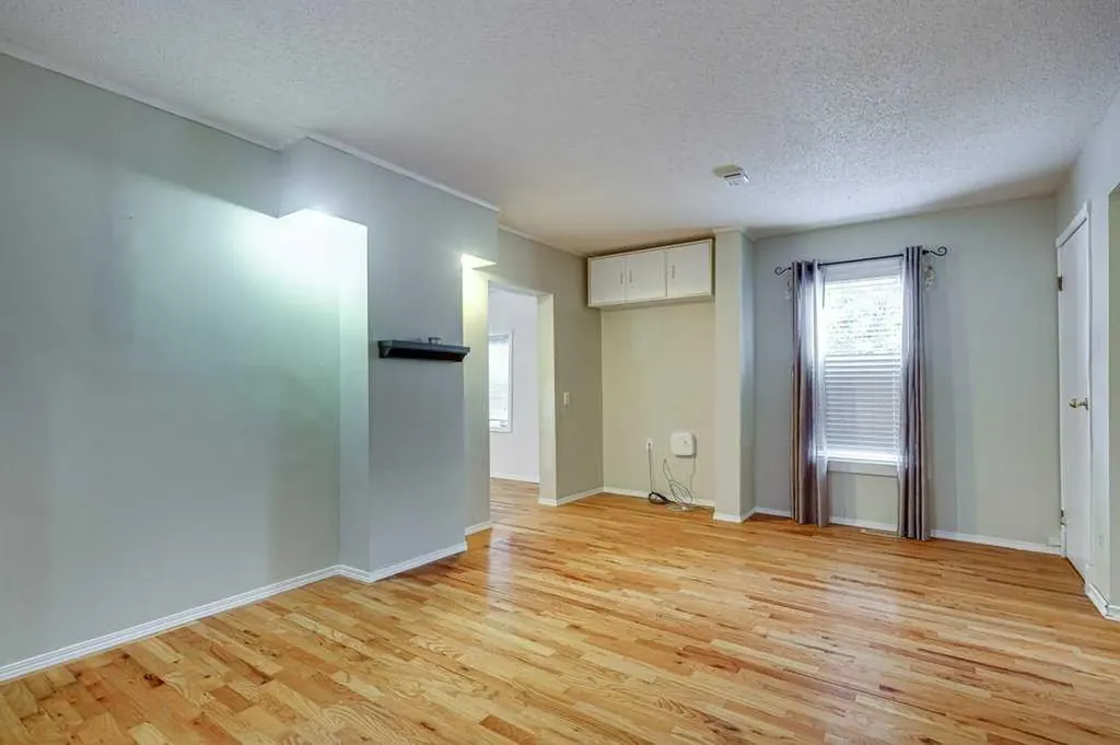 4515 50 Avenue Innisfail AB T4G 1R3