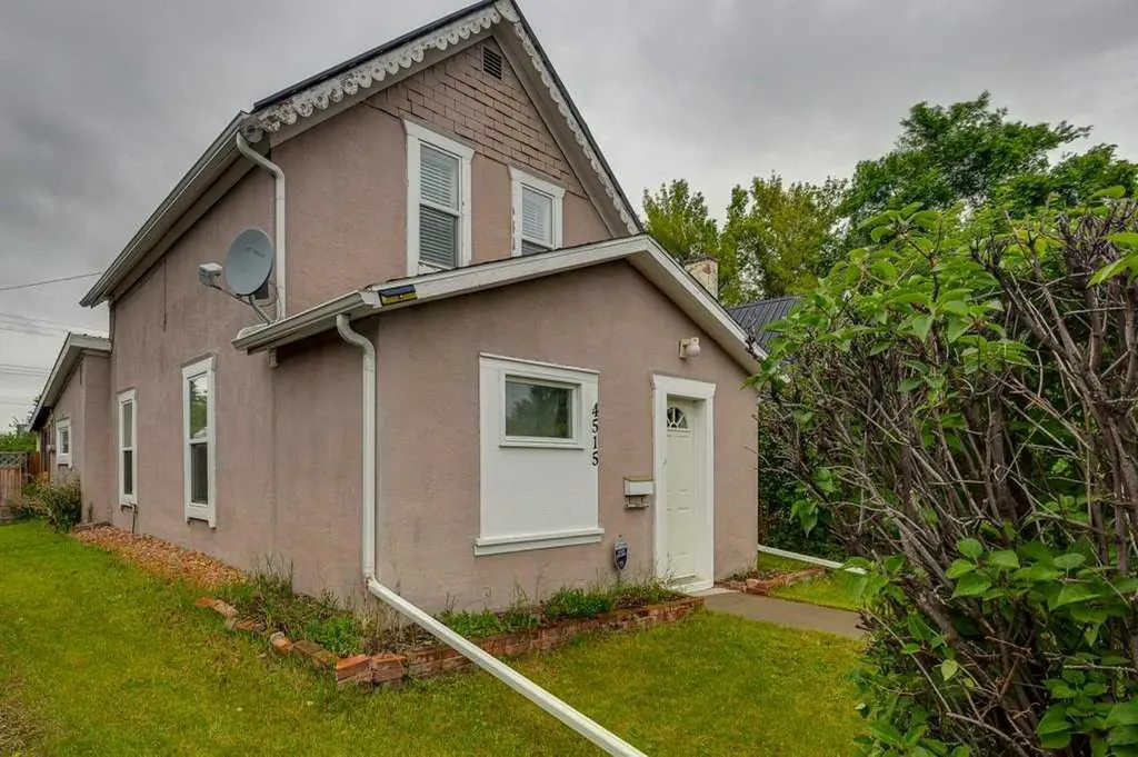 4515 50 Avenue Innisfail AB T4G 1R3