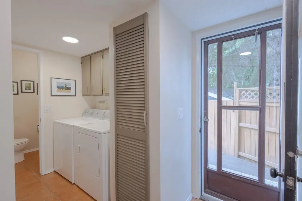 119 Midland Place SE Calgary AB T2X 1N1