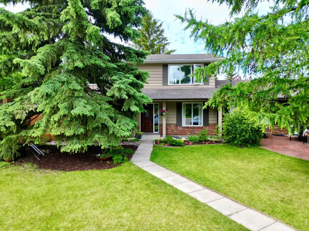 119 Midland Place SE Calgary AB T2X 1N1
