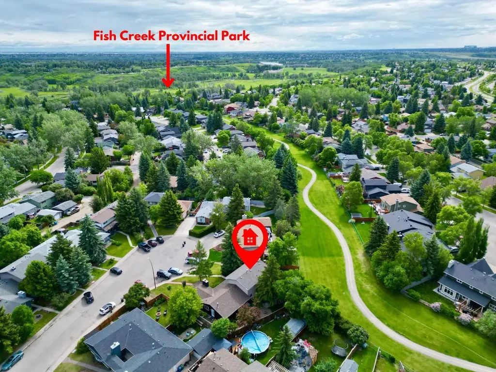 119 Midland Place SE Calgary AB T2X 1N1