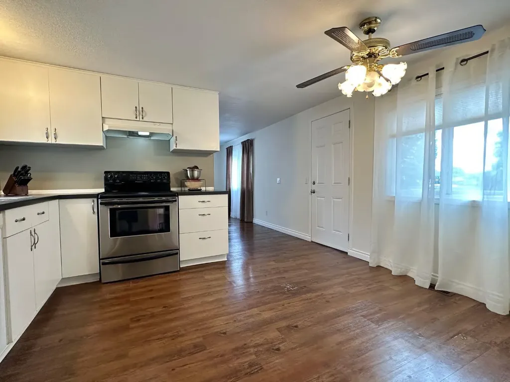 122 River Valley Estates Whitecourt AB T7S 1K1