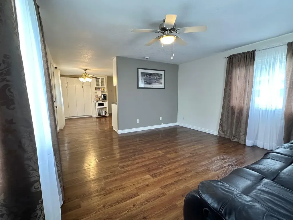 122 River Valley Estates Whitecourt AB T7S 1K1