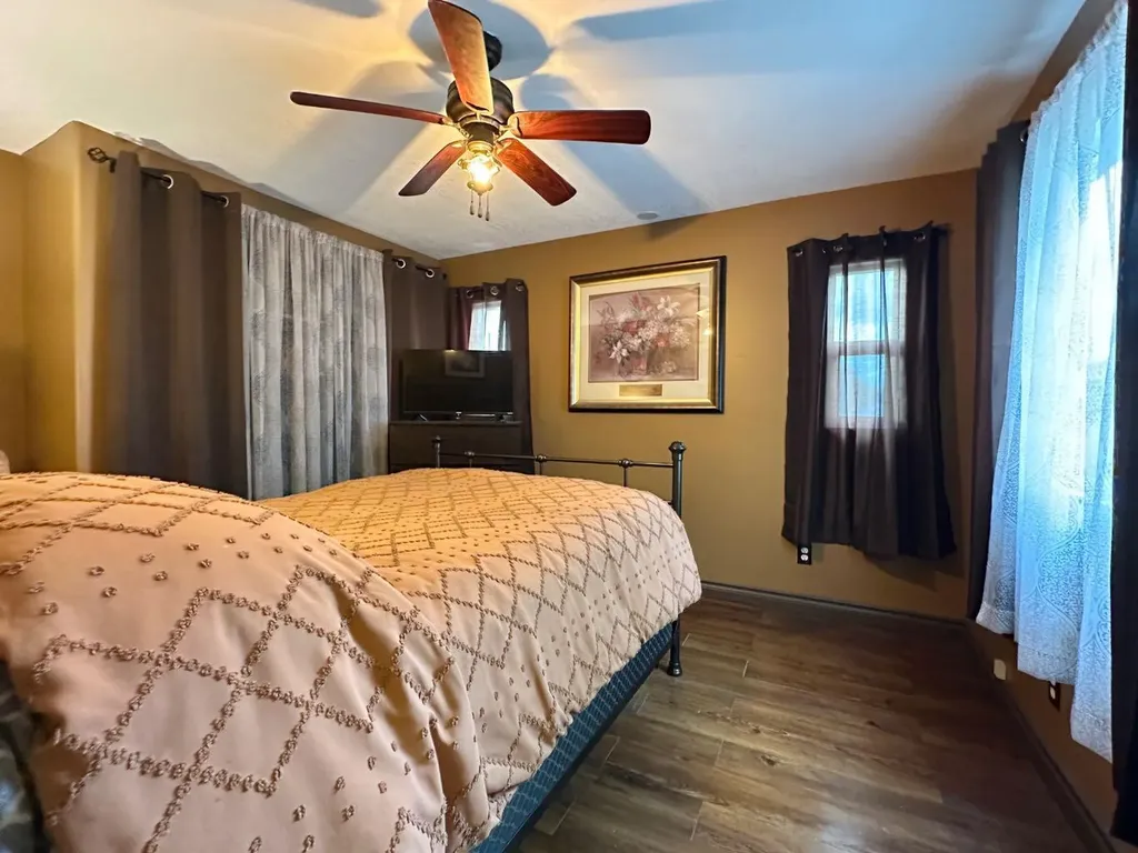 122 River Valley Estates Whitecourt AB T7S 1K1