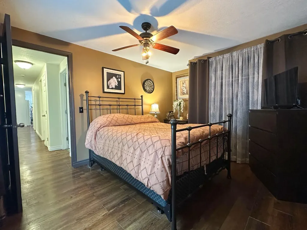122 River Valley Estates Whitecourt AB T7S 1K1