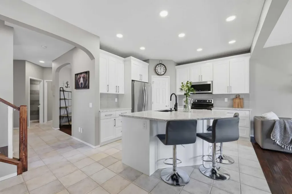 192 Cranfield Park SE Calgary AB T3M 1B6