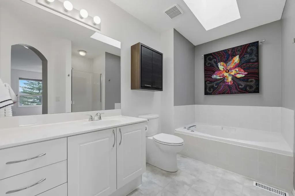 192 Cranfield Park SE Calgary AB T3M 1B6