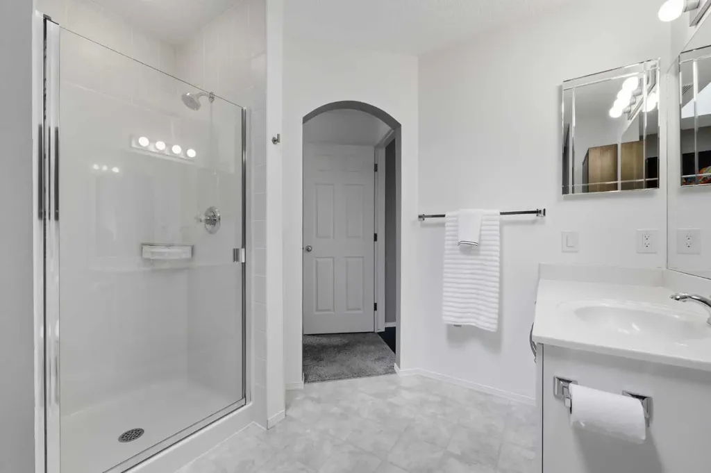 192 Cranfield Park SE Calgary AB T3M 1B6