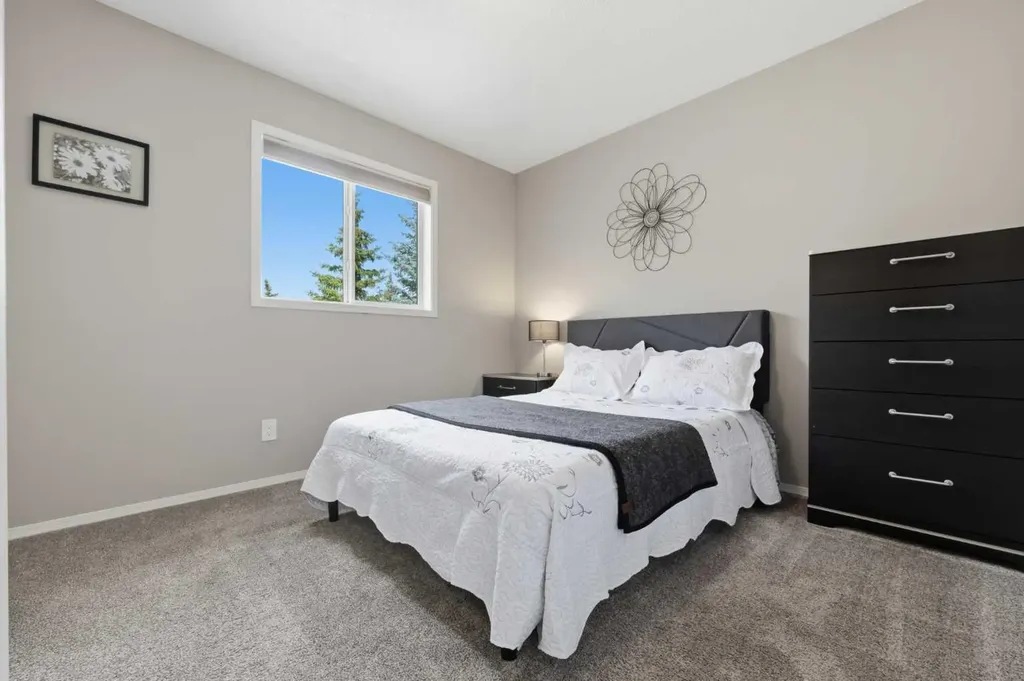 192 Cranfield Park SE Calgary AB T3M 1B6
