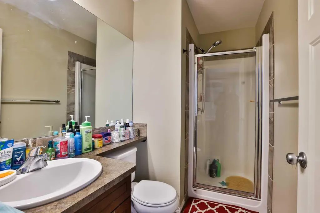 227 Lynx Road Lethbridge AB T1H 6Z5