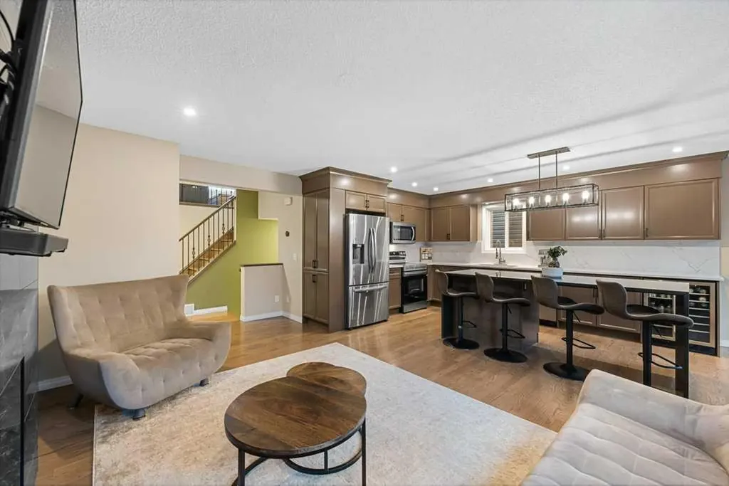 173 Bridleridge View SW Calgary AB T2Y 0E5