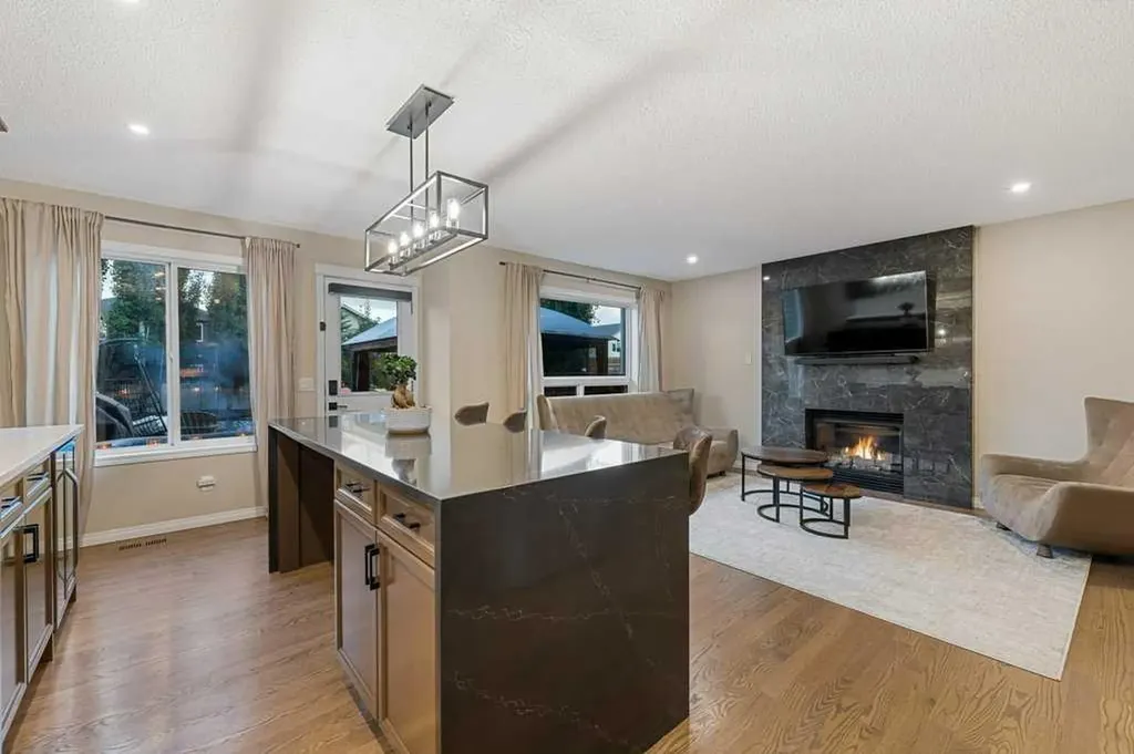 173 Bridleridge View SW Calgary AB T2Y 0E5