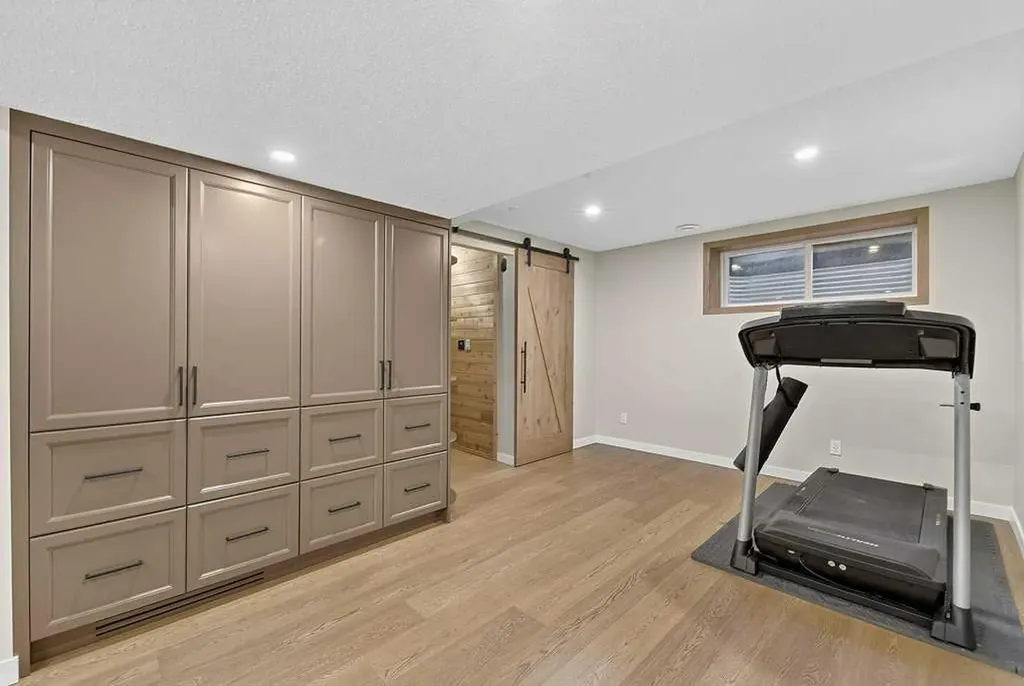 173 Bridleridge View SW Calgary AB T2Y 0E5
