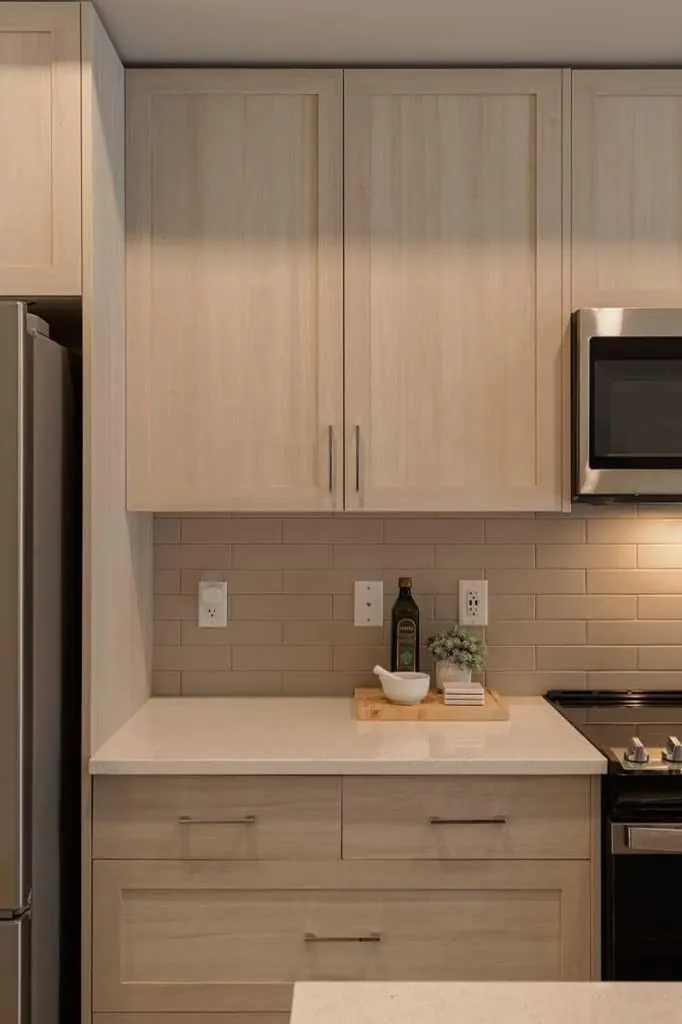 930 Sage Hill Grove NW Calgary AB T3R2A2