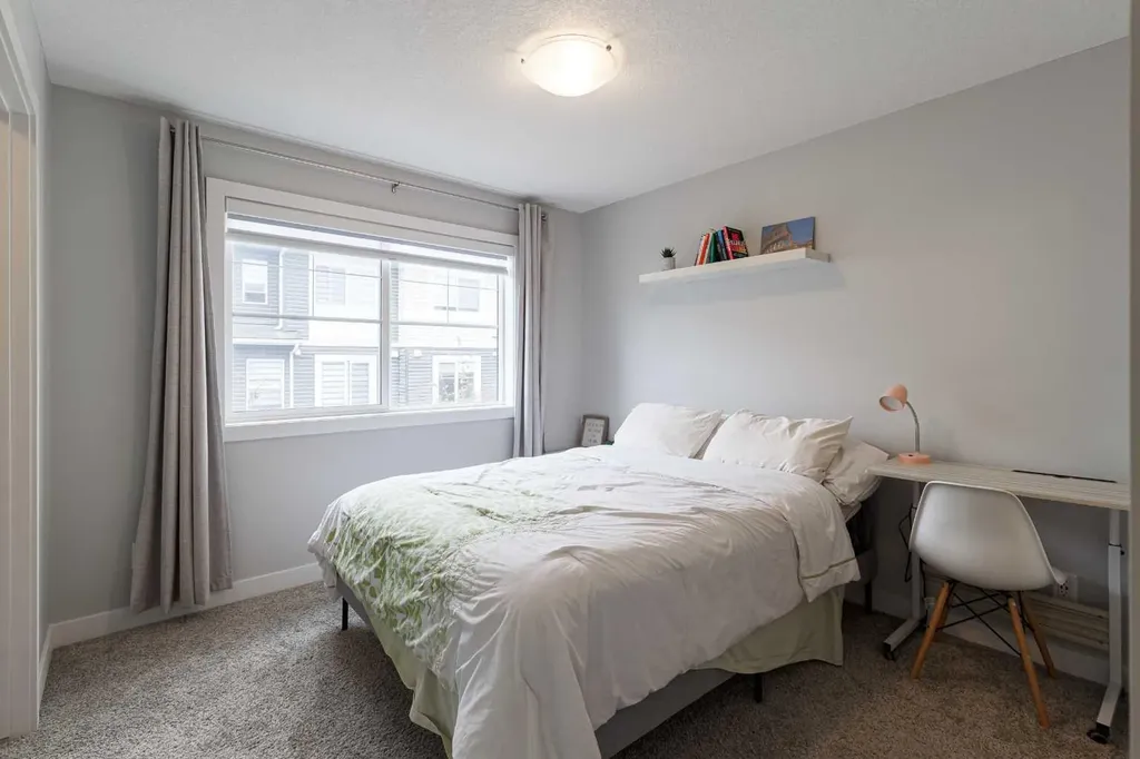 930 Sage Hill Grove NW Calgary AB T3R2A2