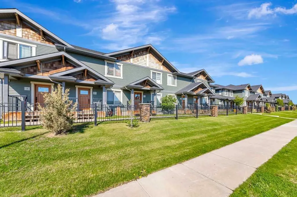 3390 72 Avenue Lloydminster AB T9V 3S5