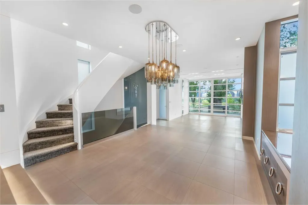 530 Crescent Road NW Calgary AB T2M4A5