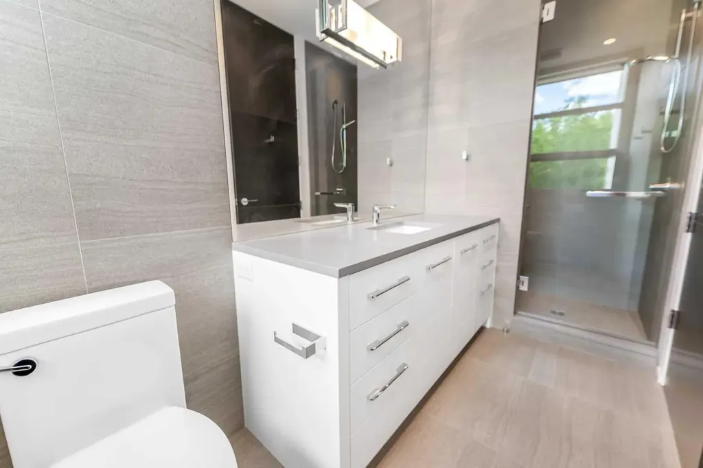 530 Crescent Road NW Calgary AB T2M4A5
