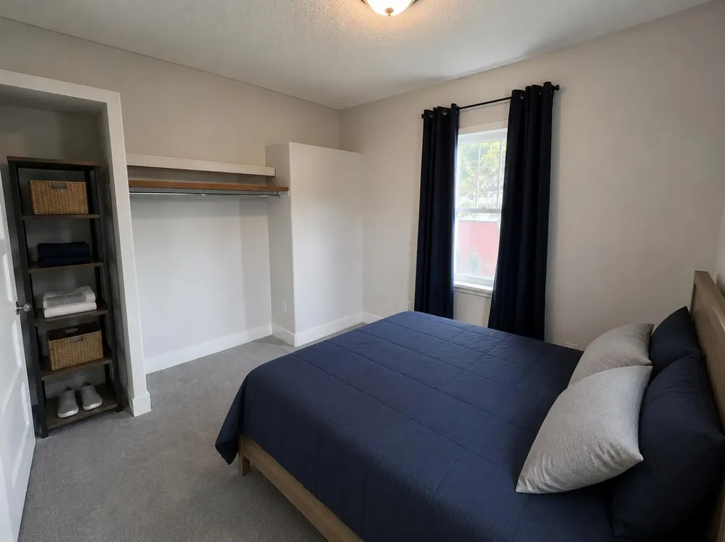 5003 55 Avenue Ponoka AB T4J 1H3