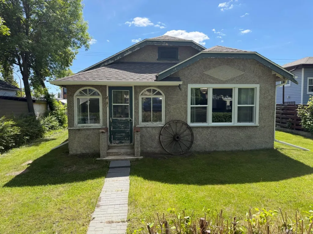 5003 55 Avenue Ponoka AB T4J 1H3