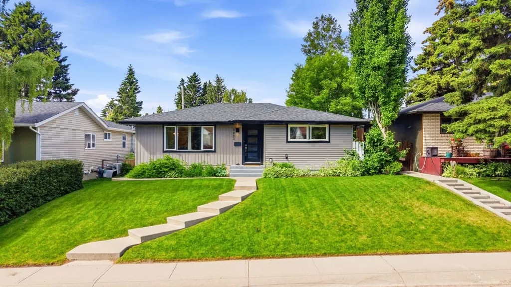 5003 Brockington Road NW Calgary AB T2L 1R7
