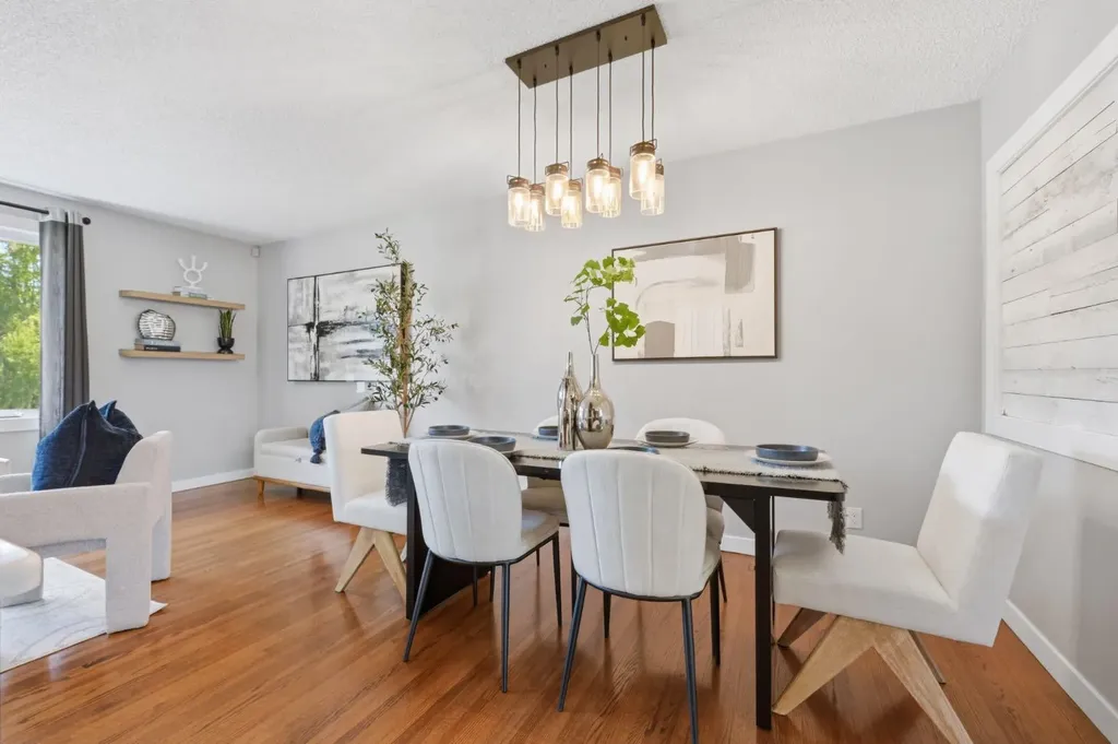 5003 Brockington Road NW Calgary AB T2L 1R7