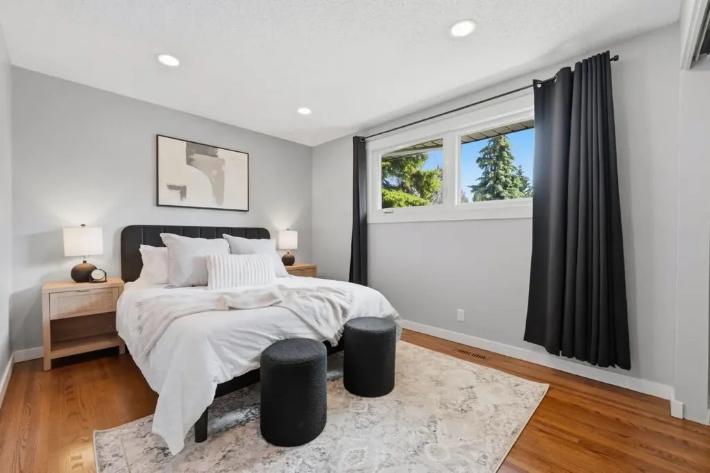 5003 Brockington Road NW Calgary AB T2L 1R7