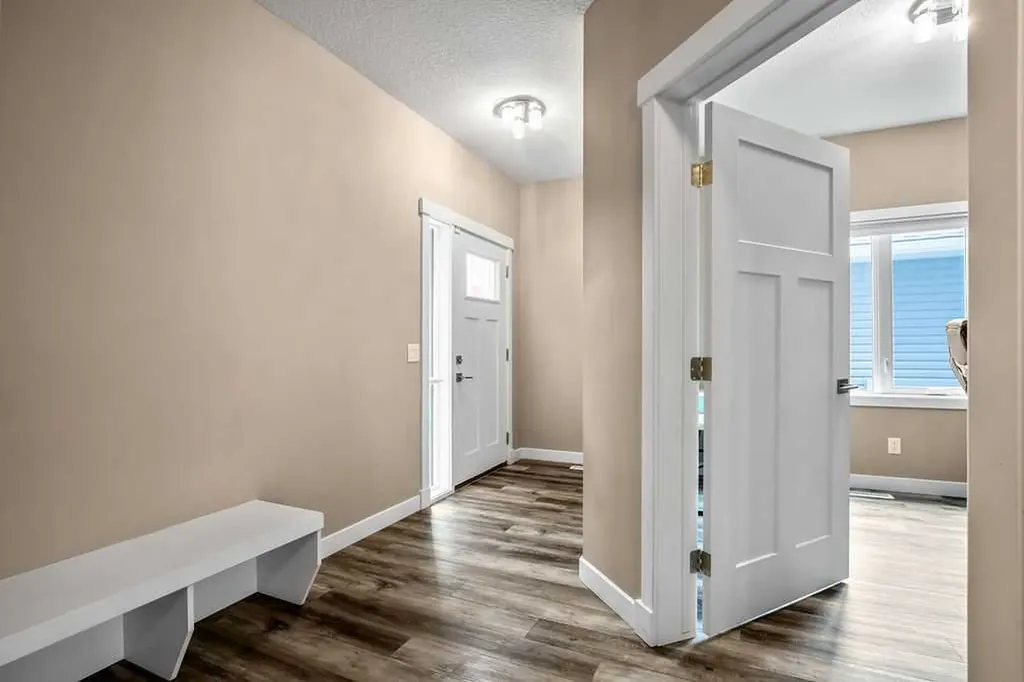 1918 High Park Circle NW High River AB T1V 0E7