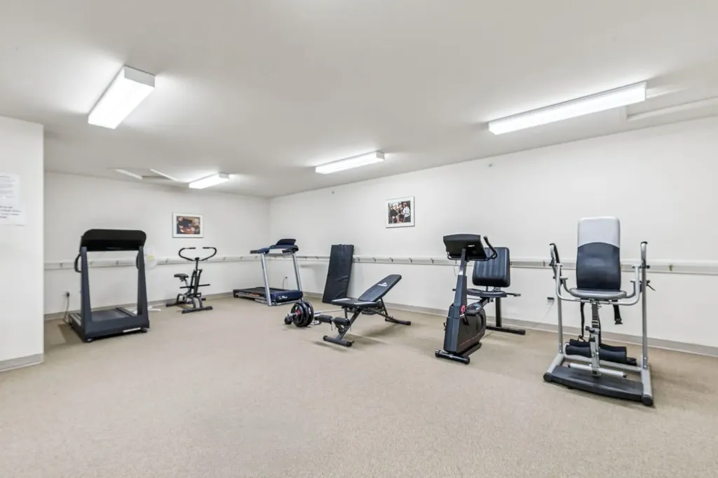 305 1 Avenue NW Airdrie AB T4B 2M5