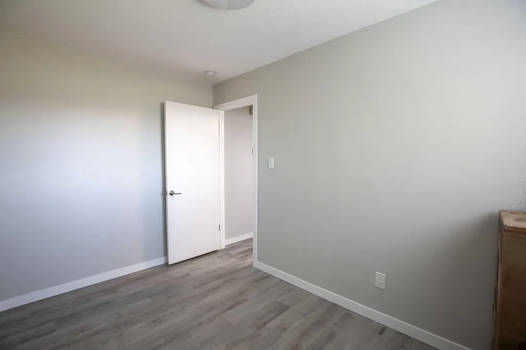 119 Maranda Close NE Calgary AB T2A 3E7