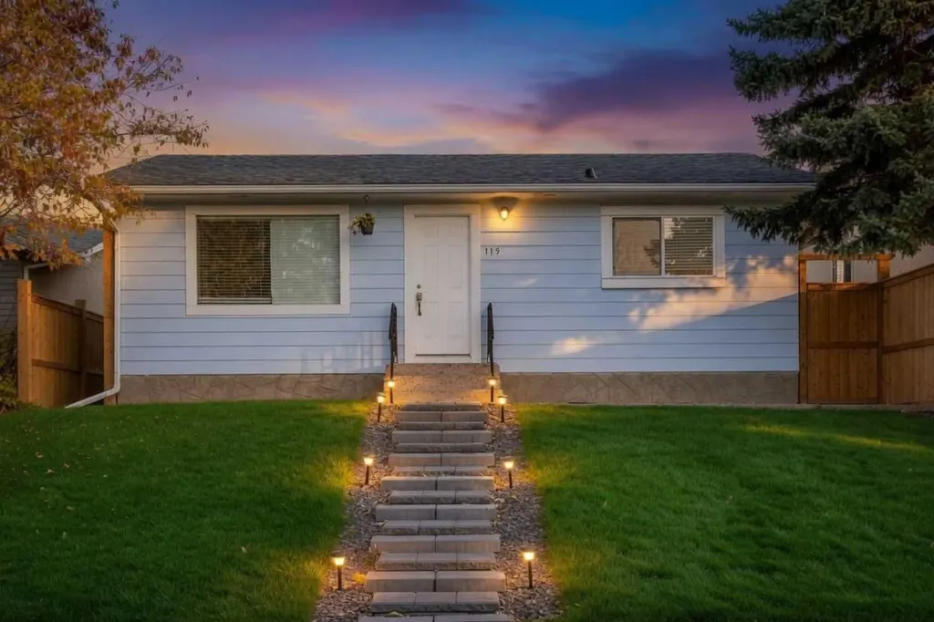 119 Maranda Close NE Calgary AB T2A 3E7