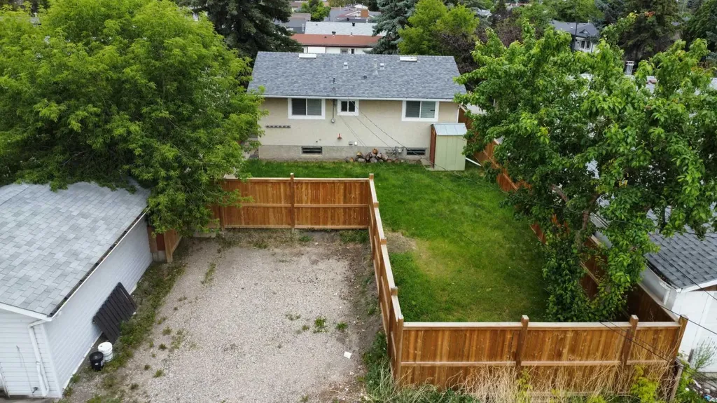 119 Maranda Close NE Calgary AB T2A 3E7