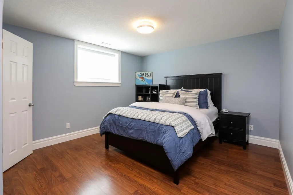 244 N 2 Street E Magrath AB T0K 1J0