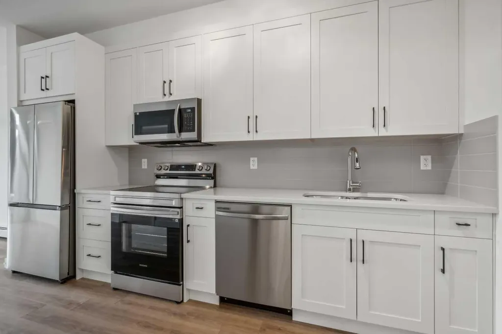 1802 Mahogany Boulevard SE Calgary AB T3M4A5